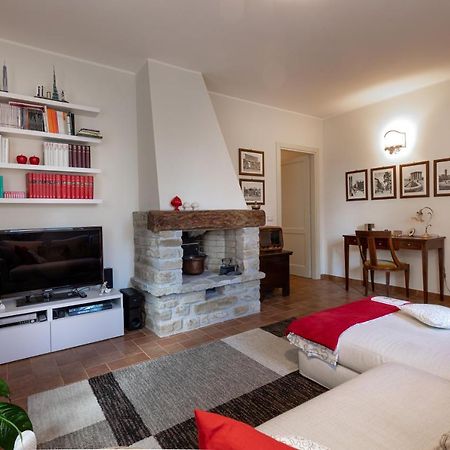 Altra Meta B&B Gubbio Zewnętrze zdjęcie